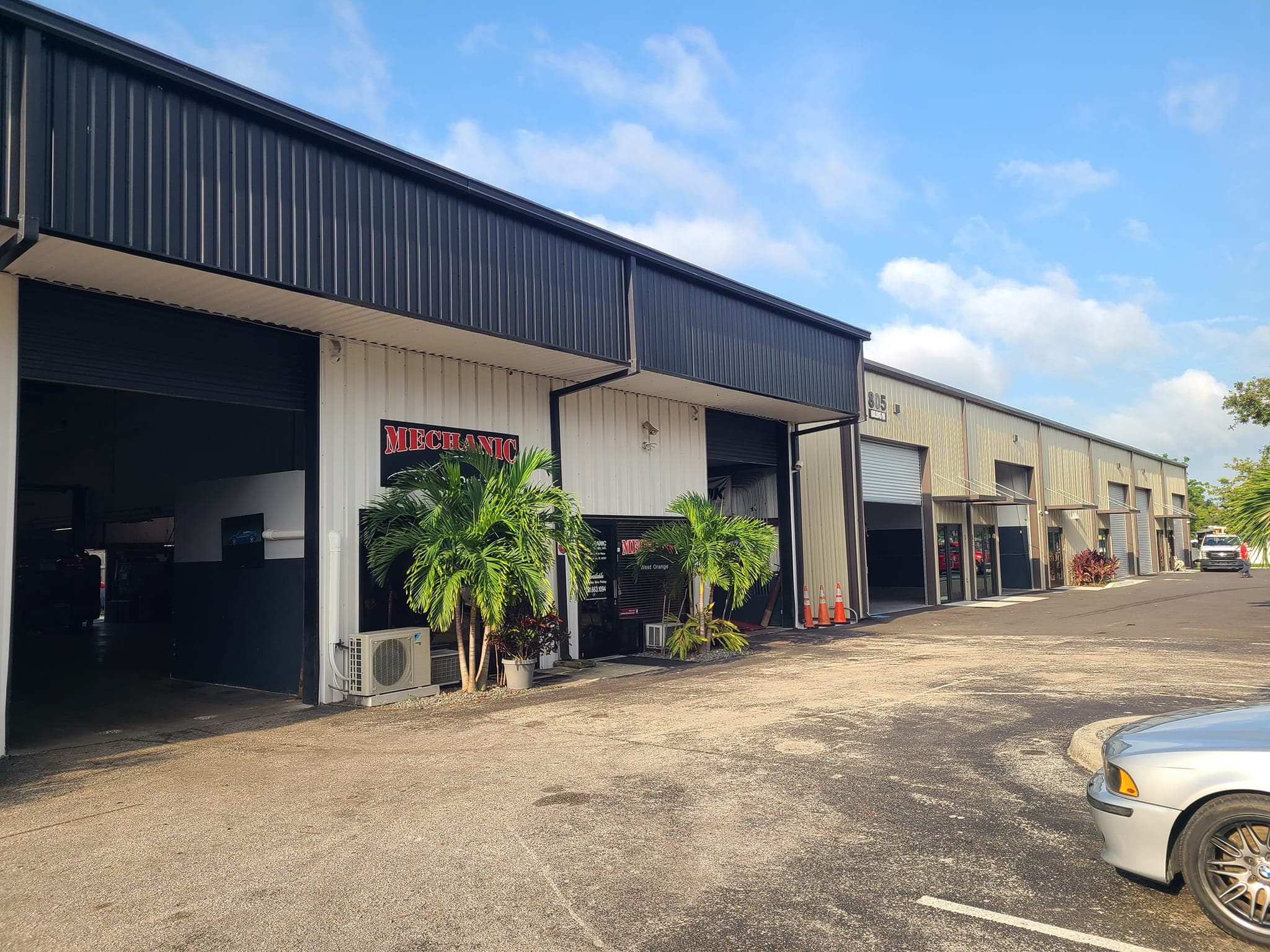 Mechanic of West Orange Shop Exterior